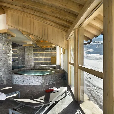 Cgh Residences & Spas Les Granges Du Soleil 4* לה פלאנייה