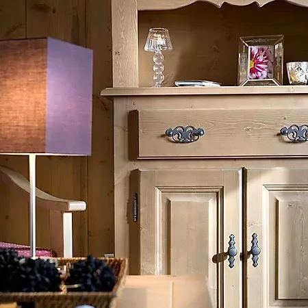 Ξενοδοχείο με διαμερίσματα Cgh Residences & Spas Les Granges Du Soleil 4*